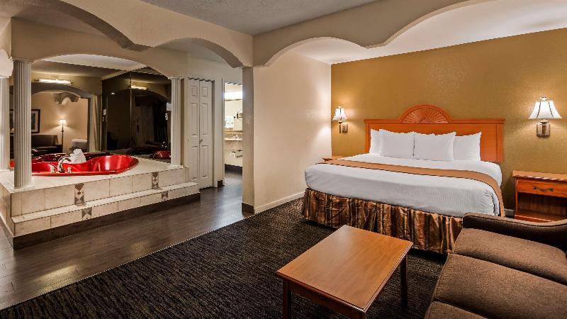 Quality Inn & Suites Dallas-Cityplace Eksteriør billede