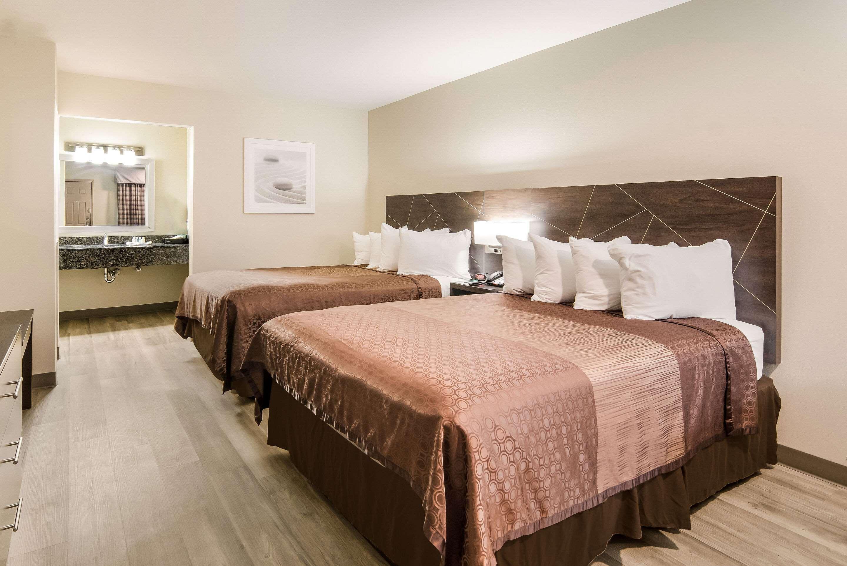 Quality Inn & Suites Dallas-Cityplace Eksteriør billede